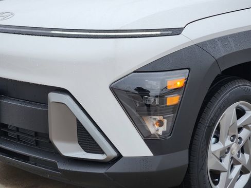 New 2026 Hyundai Kona SE FWD image 6