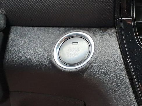 Used 2021 Hyundai Ioniq SE FWD image 12