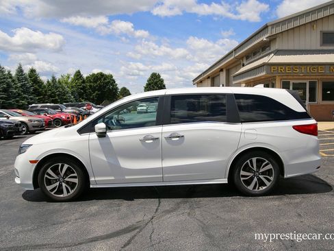Used 2022 Honda Odyssey Touring image 4