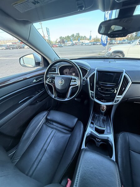 Used 2014 Cadillac SRX Luxury AWD/4WD image 18