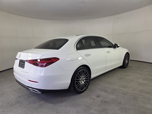 Certified 2022 Mercedes-Benz C 300 Sedan image 5