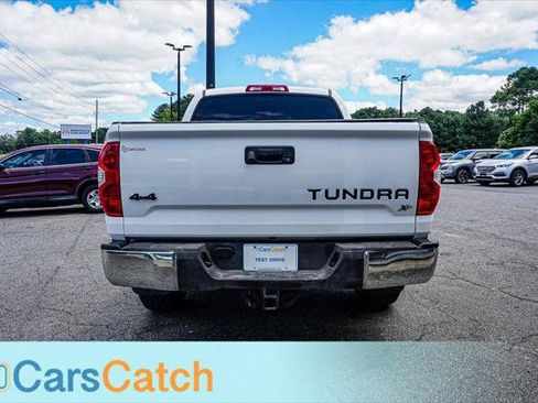 Used 2017 Toyota Tundra SR5 w/ SR5 Upgrade Package AWD/4WD image 13