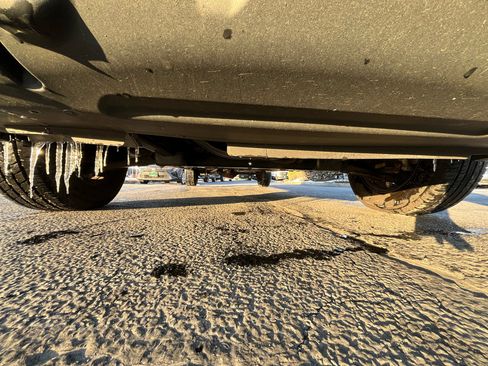 Used 2023 Ford Transit 250 Medium Roof w/ Load Area Protection Package image 35