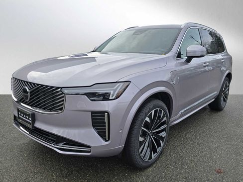 New 2026 Volvo XC90 T8 Ultra w/ Lounge Package image 7