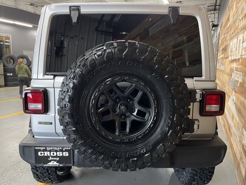 Used 2022 Jeep Wrangler Unlimited Sport S w/ Sun And Sound Package image 26