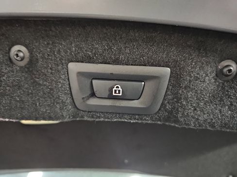 Used 2016 BMW 640i Gran Coupe image 14