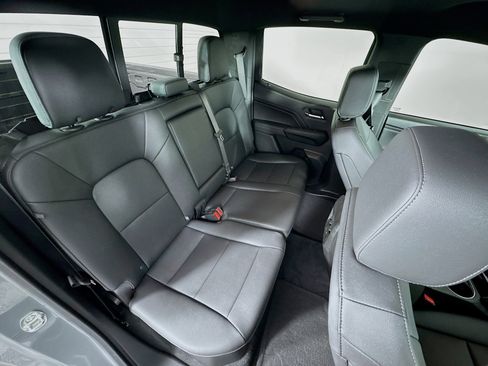 Certified 2025 GMC Canyon Elevation w/ Convenience Package image 27