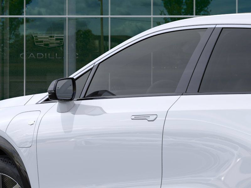 New 2027 Cadillac Optiq Luxury w/ LPO, Floor Liner Package AWD/4WD image 18