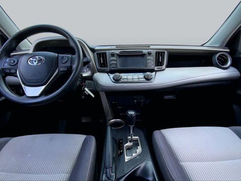 Used 2013 Toyota RAV4 XLE FWD image 15