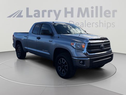 Used 2014 Toyota Tundra SR5 w/ TRD Off Road Package AWD/4WD image 7