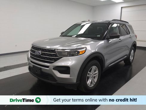 Used 2022 Ford Explorer XLT AWD/4WD image 1