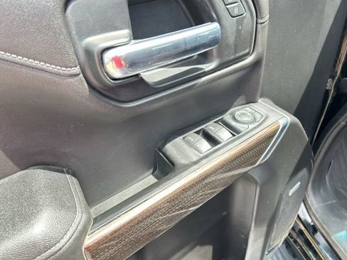 Used 2019 Chevrolet Silverado 1500 LT Trail Boss AWD/4WD image 24