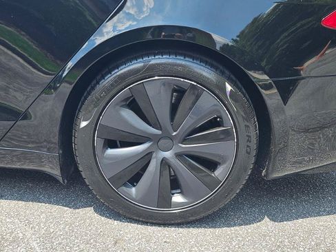 Used 2022 Tesla Model S AWD/4WD image 18