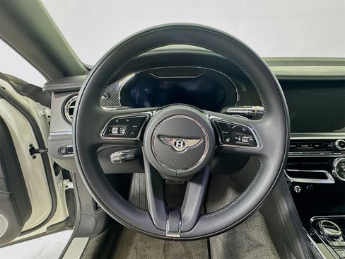 Certified 2021 Bentley Flying Spur V8 image 12