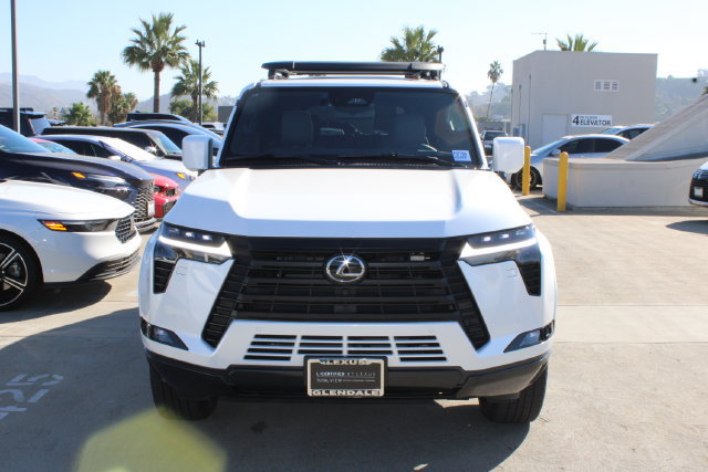Used 2026 Lexus GX 550 w/ Accessory Package (31) AWD/4WD image 2