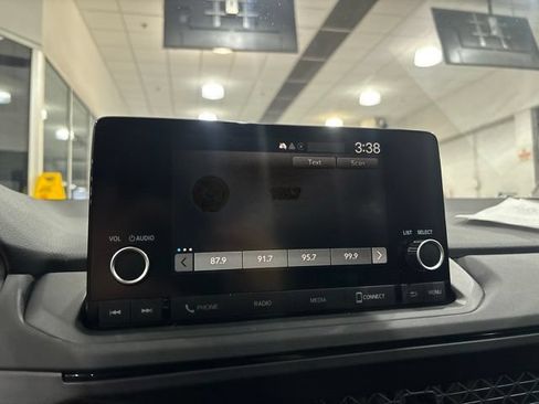 Used 2024 Honda Accord LX image 23