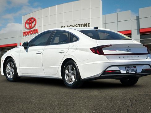 Used 2023 Hyundai Sonata SE FWD image 5