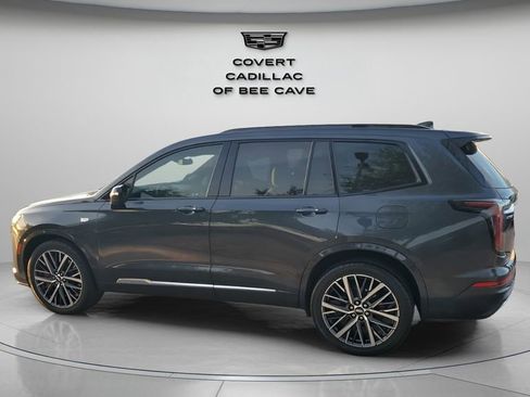 Certified 2022 Cadillac XT6 Sport image 6