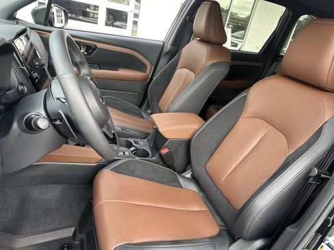 Used 2025 Subaru Forester Touring w/ Popular Package - Touring image 10