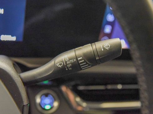 Used 2024 Buick Envista Avenir image 28