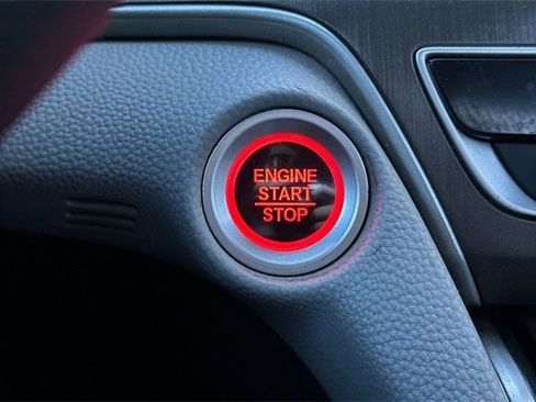 Used 2018 Honda Accord LX image 23