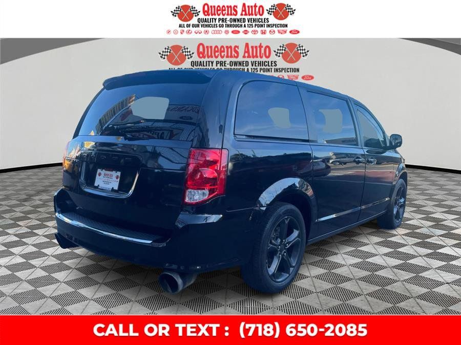 Used 2019 Dodge Grand Caravan SE FWD image 7
