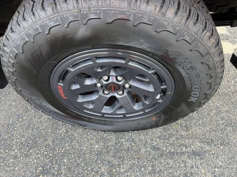 Used 2026 Nissan Frontier PRO-4X AWD/4WD image 29