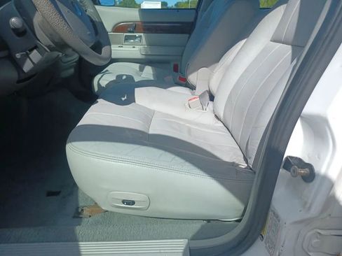 Used 2005 Mercury Grand Marquis LS image 9