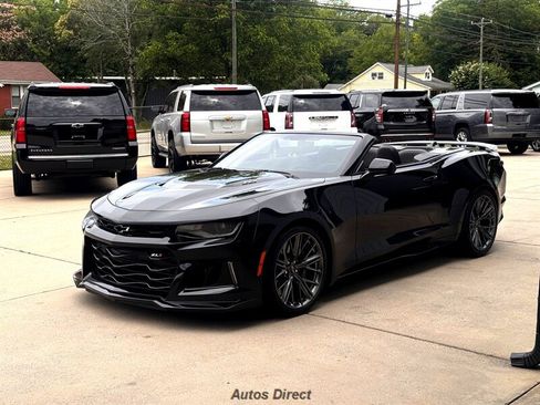 Used 2023 Chevrolet Camaro ZL1 RWD image 5