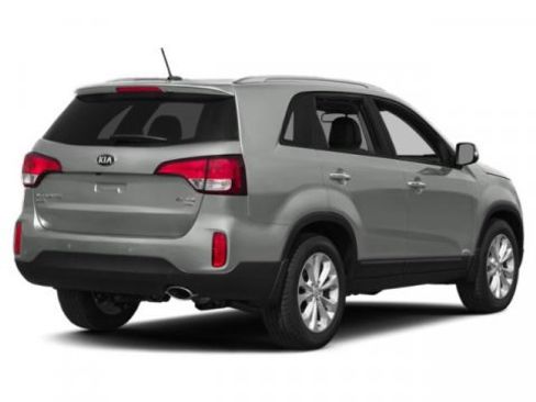 Used 2015 Kia Sorento LX image 5