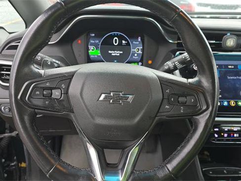 Used 2022 Chevrolet Bolt LT image 10