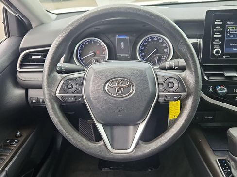 Used 2022 Toyota Camry LE FWD image 22