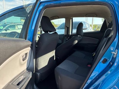 Used 2015 Toyota Yaris L FWD image 19