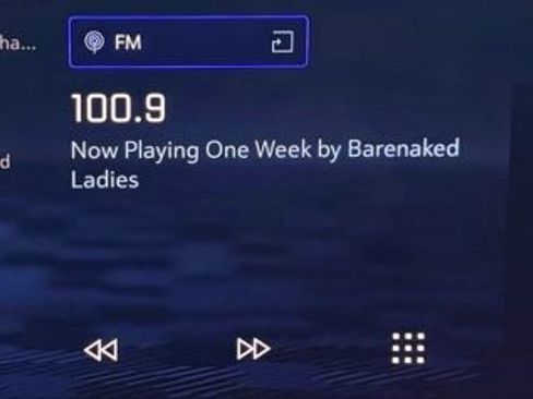 Used 2024 Chevrolet Traverse RS image 42