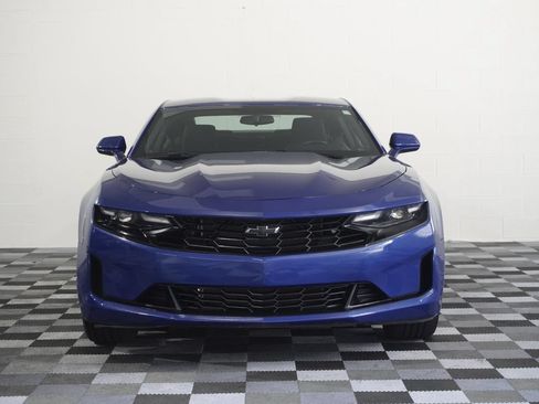 Used 2020 Chevrolet Camaro LS RWD image 9