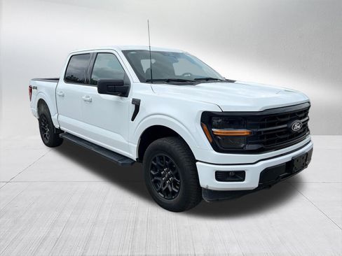 Used 2025 Ford F150 XLT w/ Equipment Group 301A Standard AWD/4WD image 3
