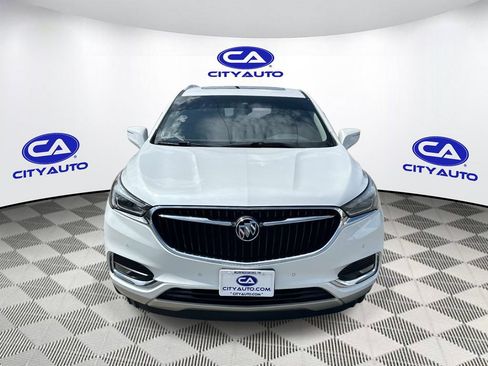 Used 2018 Buick Enclave Premium w/ Experience Buick Package FWD image 10