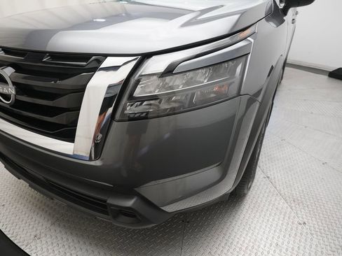 Certified 2023 Nissan Pathfinder SV w/ SV Premium Package image 23