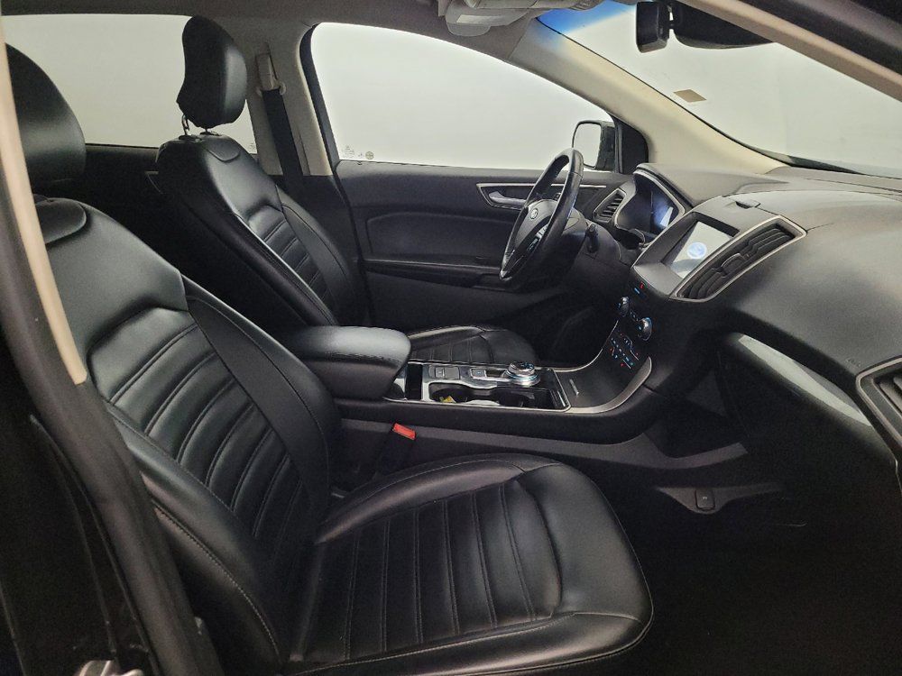 Used 2019 Ford Edge SEL w/ Equipment Group 201A FWD image 21