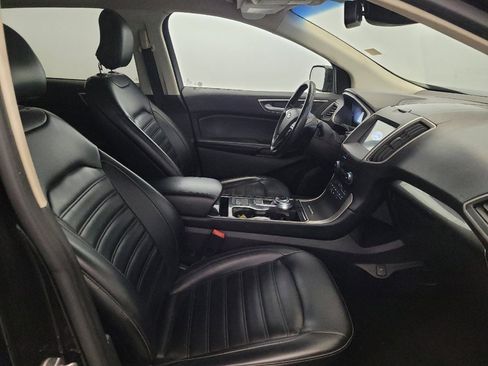 Used 2019 Ford Edge SEL w/ Equipment Group 201A FWD image 21