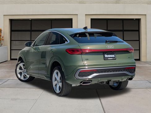 New 2025 Audi Q5 Premium Plus image 3