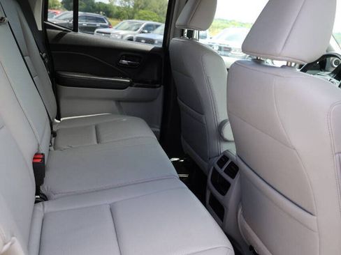 Used 2017 Honda Ridgeline RTL-E image 16