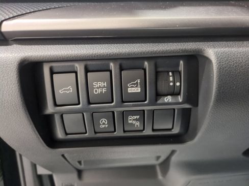 Certified 2023 Subaru Forester Premium AWD/4WD image 21