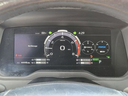Certified 2023 Toyota Tundra Platinum w/ Advanced Package AWD/4WD image 10