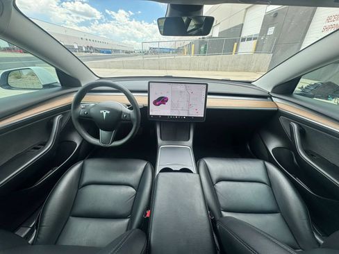 Used 2021 Tesla Model 3 Long Range AWD/4WD image 5
