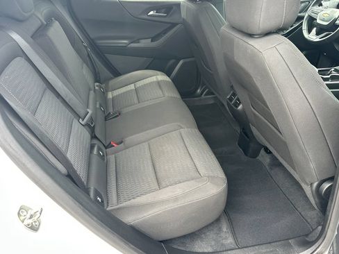 Used 2025 Chevrolet Equinox LT AWD/4WD image 15