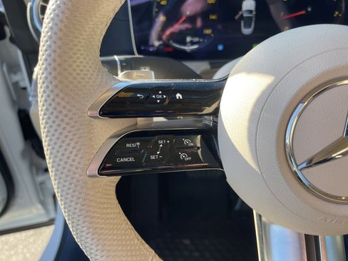 Certified 2023 Mercedes-Benz E 450 Cabriolet image 19