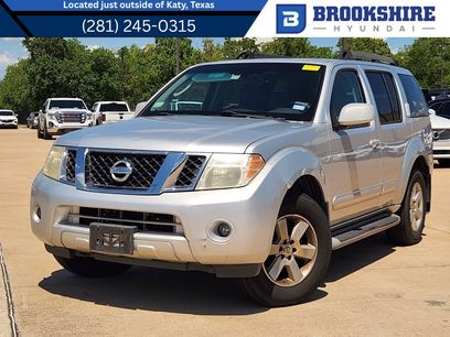 Used 2009 Nissan Pathfinder SE