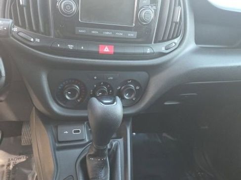 Used 2021 RAM ProMaster City Tradesman image 29