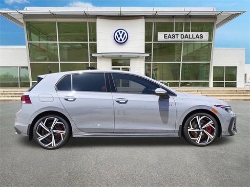 New 2025 Volkswagen GTI SE image 2